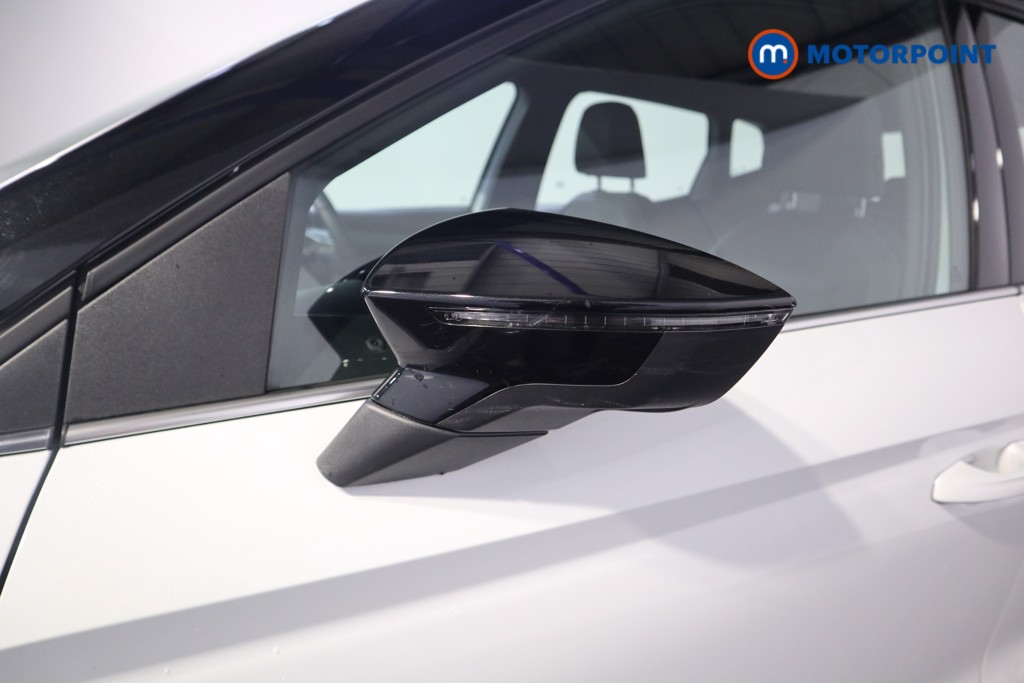 Seat Arona Xperience Lux Manual Petrol SUV - Stock Number (1602157) - 30th supplementary image