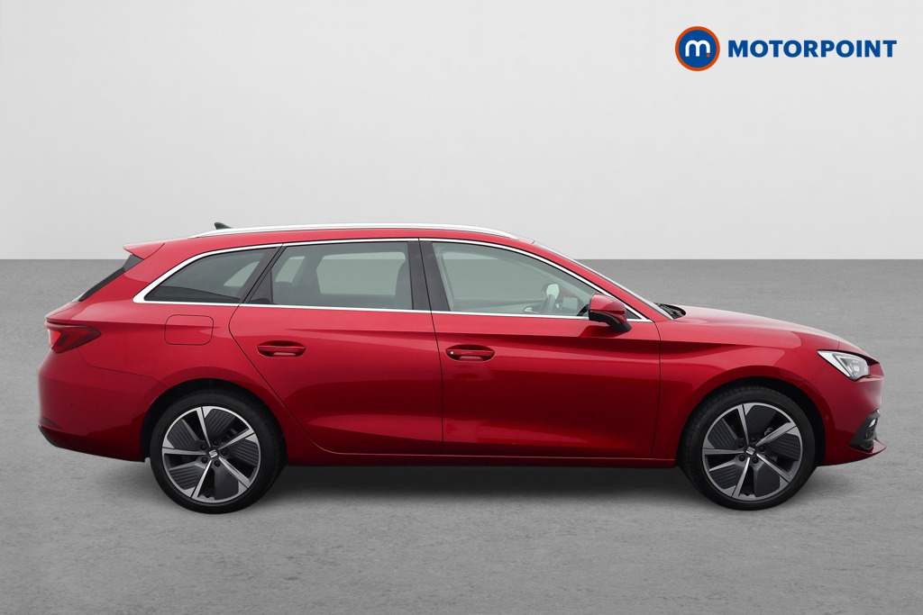 Seat Leon Xcellence Lux Automatic Petrol Estate - Stock Number (1602232) - Drivers side