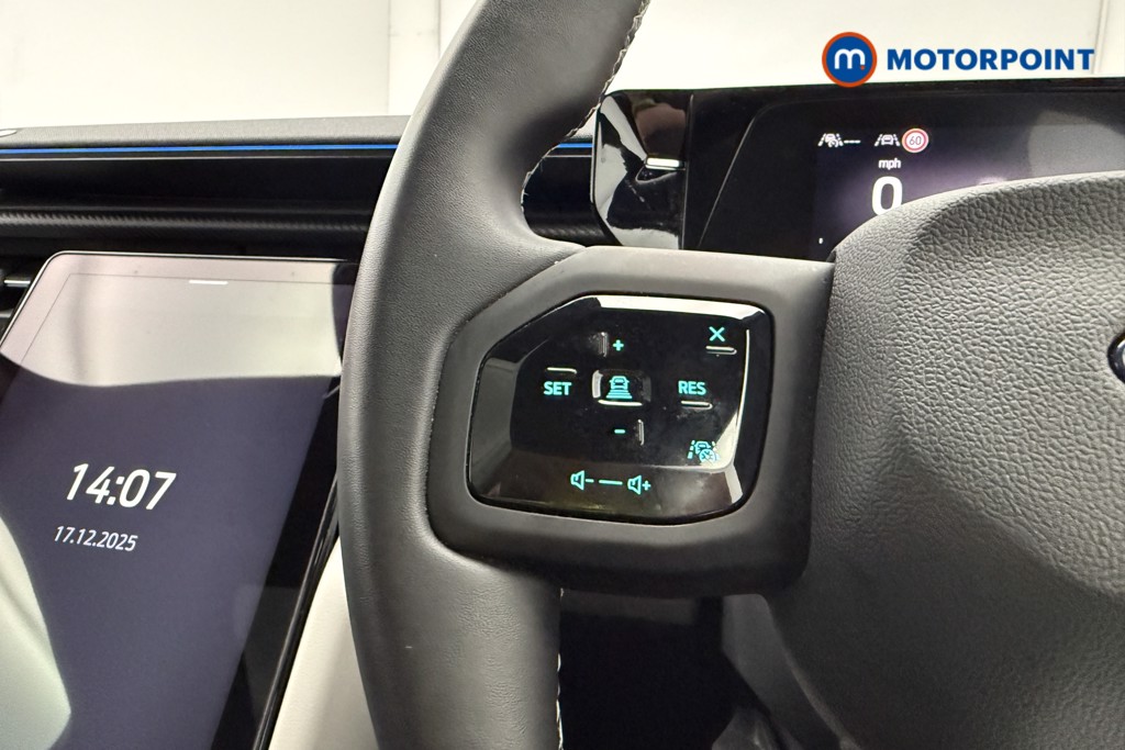 Ford Explorer Premium Automatic Electric SUV - Stock Number (1602329) - 8th supplementary image