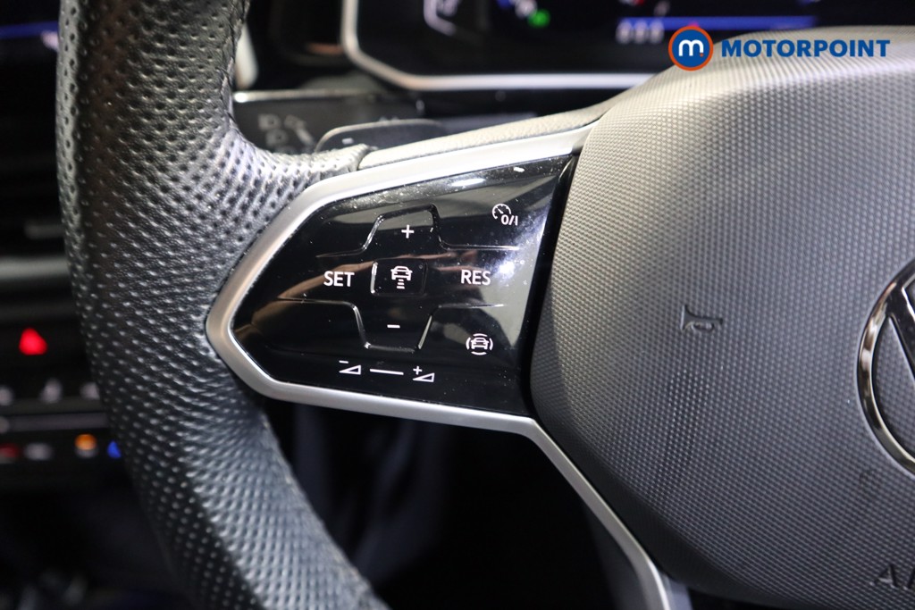 Volkswagen T-Roc R-Line Automatic Petrol SUV - Stock Number (1602552) - 3rd supplementary image