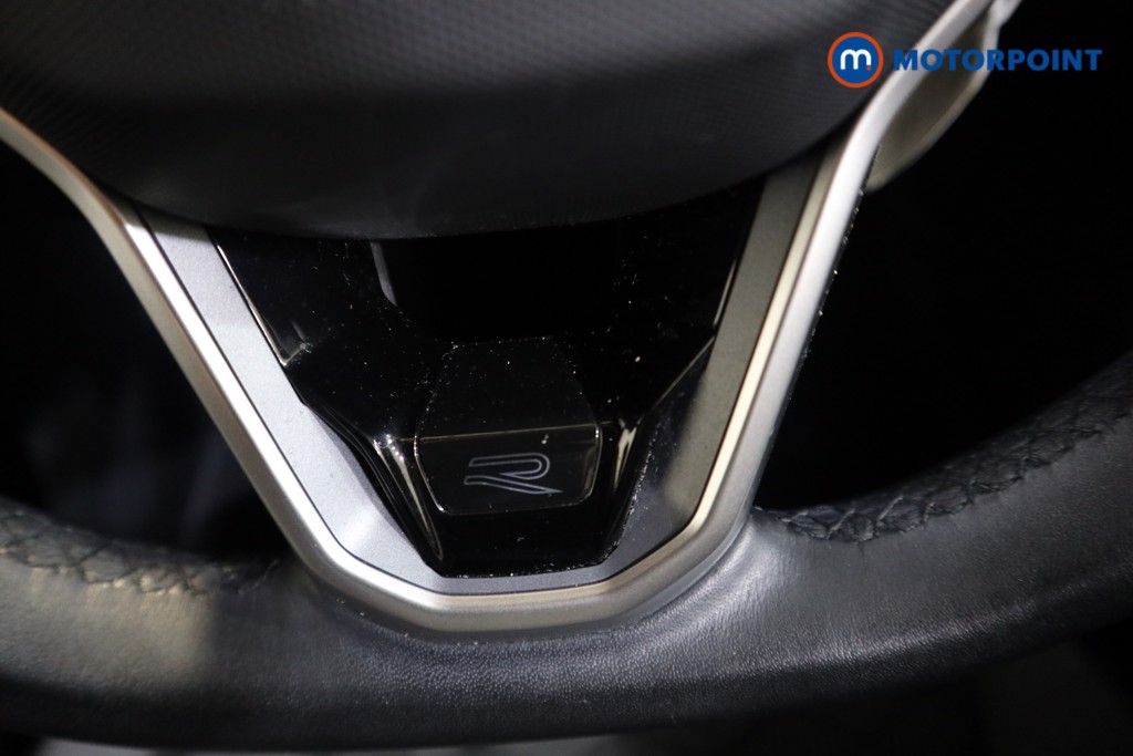 Volkswagen T-Roc R-Line Automatic Petrol SUV - Stock Number (1602552) - 5th supplementary image