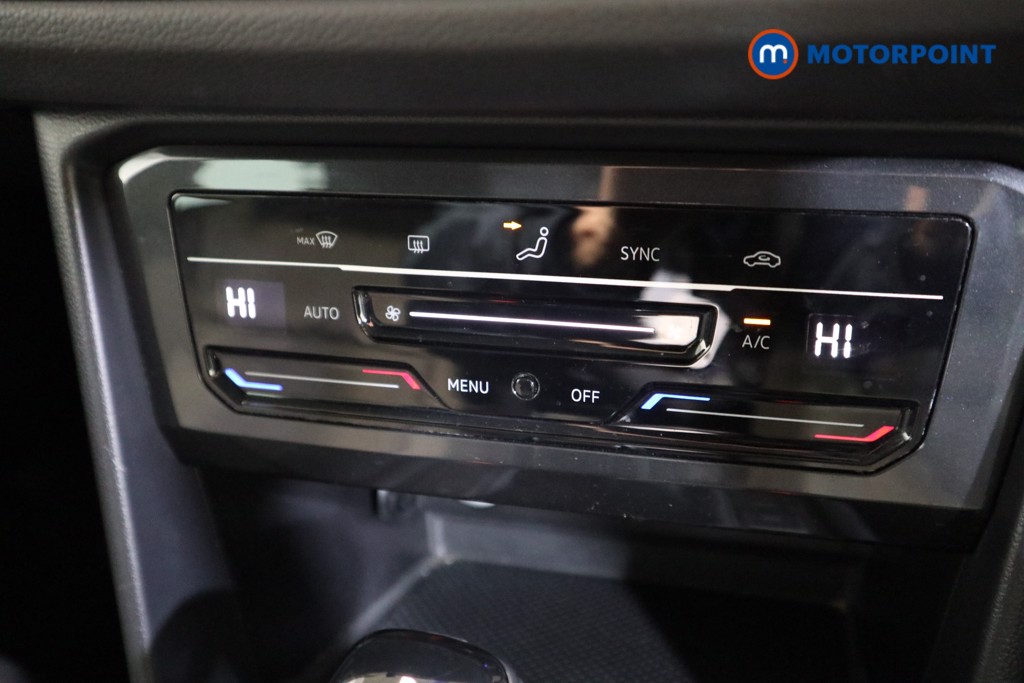 Volkswagen Tiguan Life Automatic Petrol SUV - Stock Number (1602576) - 7th supplementary image