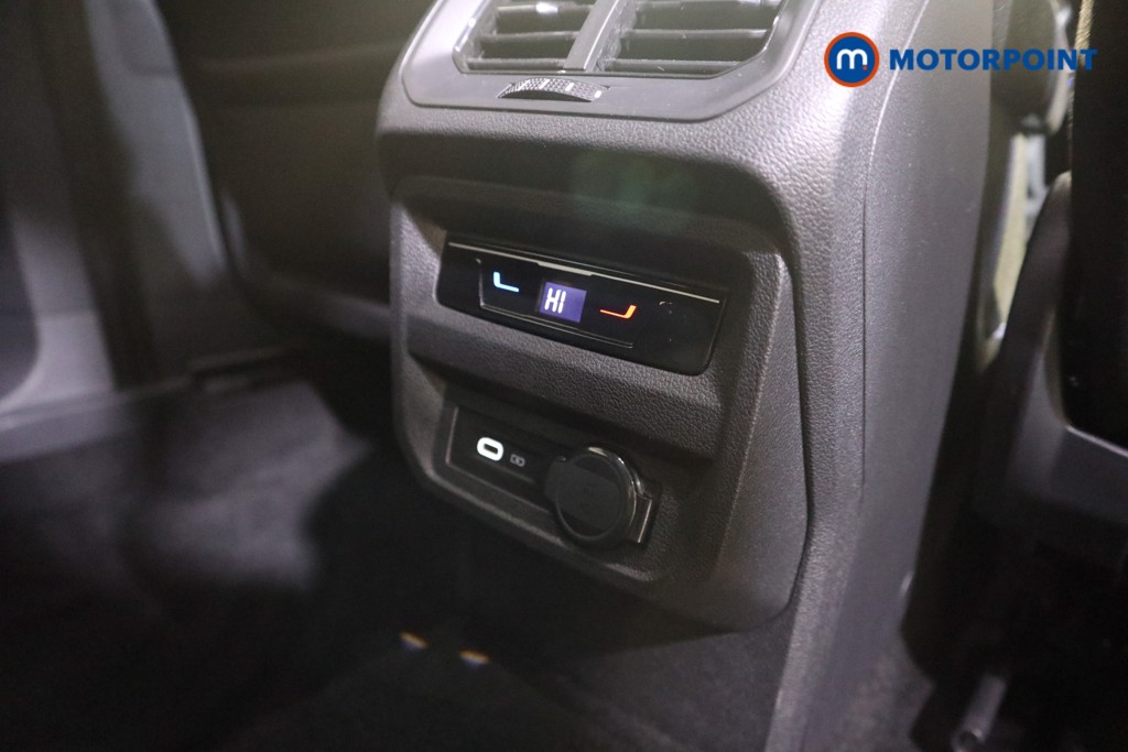 Volkswagen Tiguan Allspace Life Manual Petrol SUV - Stock Number (1602592) - 17th supplementary image