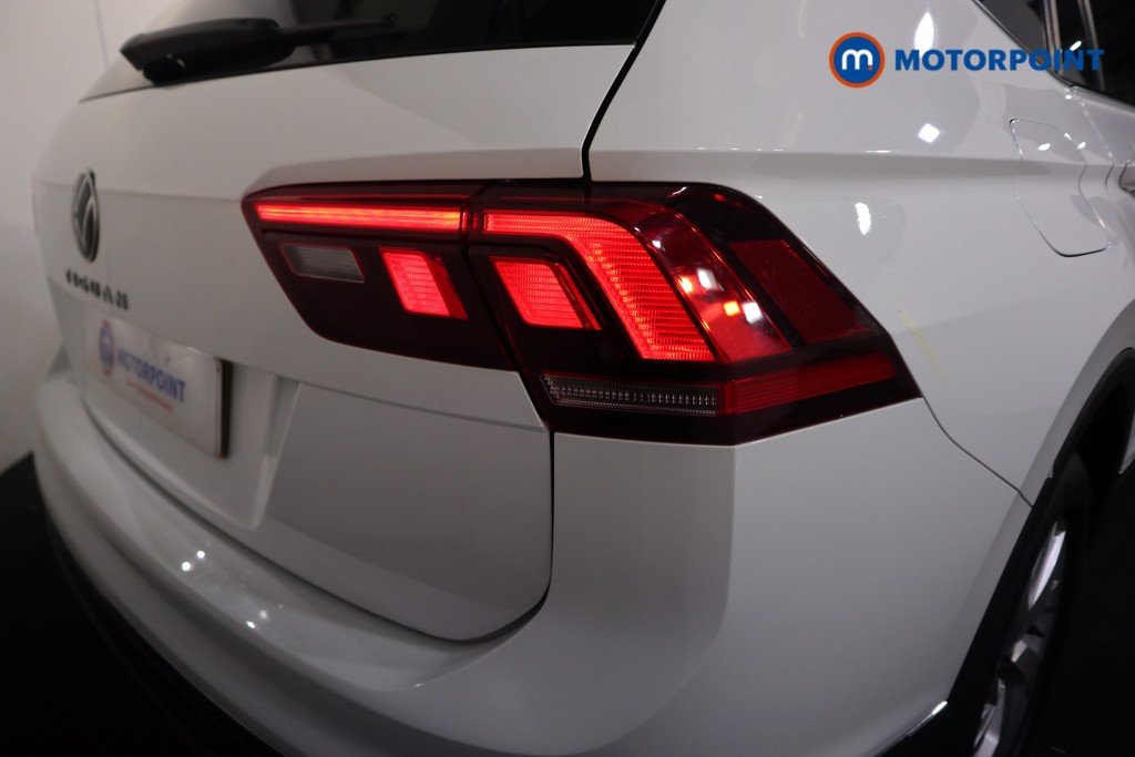 Volkswagen Tiguan Allspace Life Manual Petrol SUV - Stock Number (1602592) - 28th supplementary image