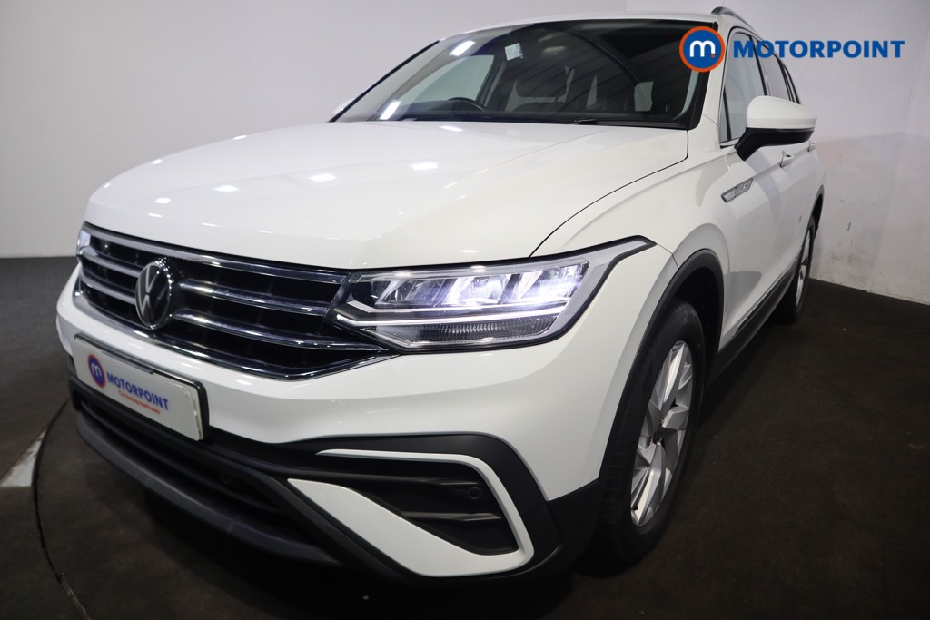 Volkswagen Tiguan Allspace Life Manual Petrol SUV - Stock Number (1602592) - 35th supplementary image