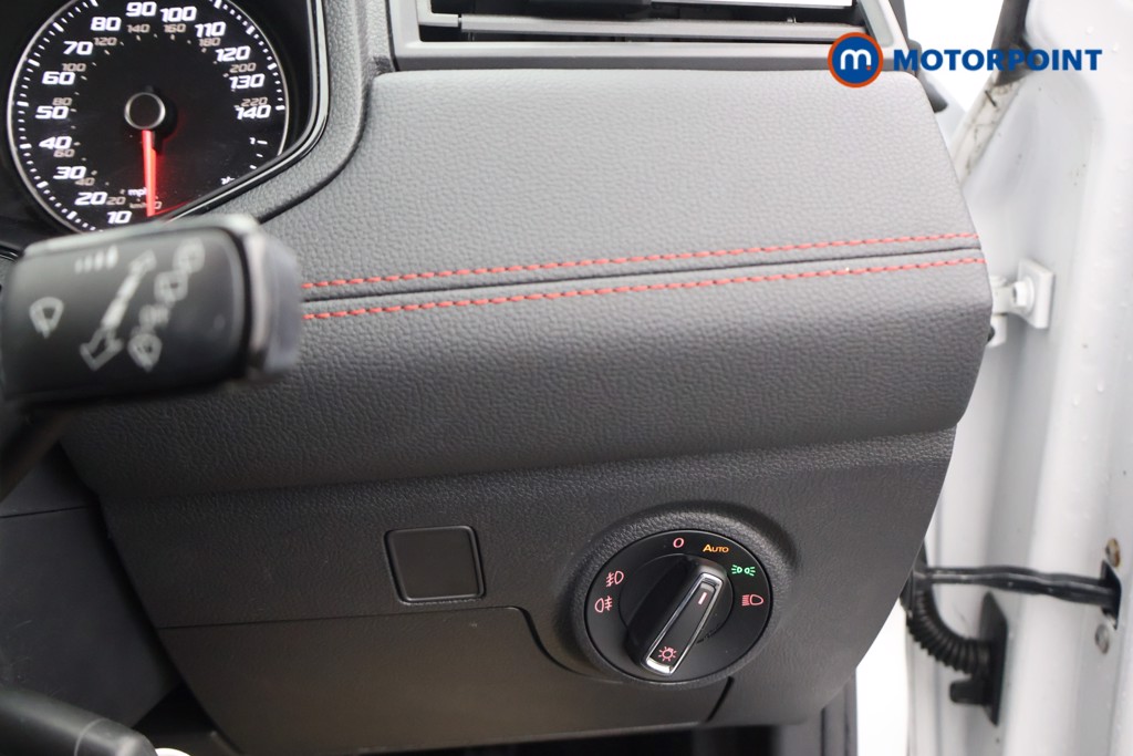 Seat Ibiza FR Manual Petrol Hatchback - Stock Number (1602601) - 7th supplementary image