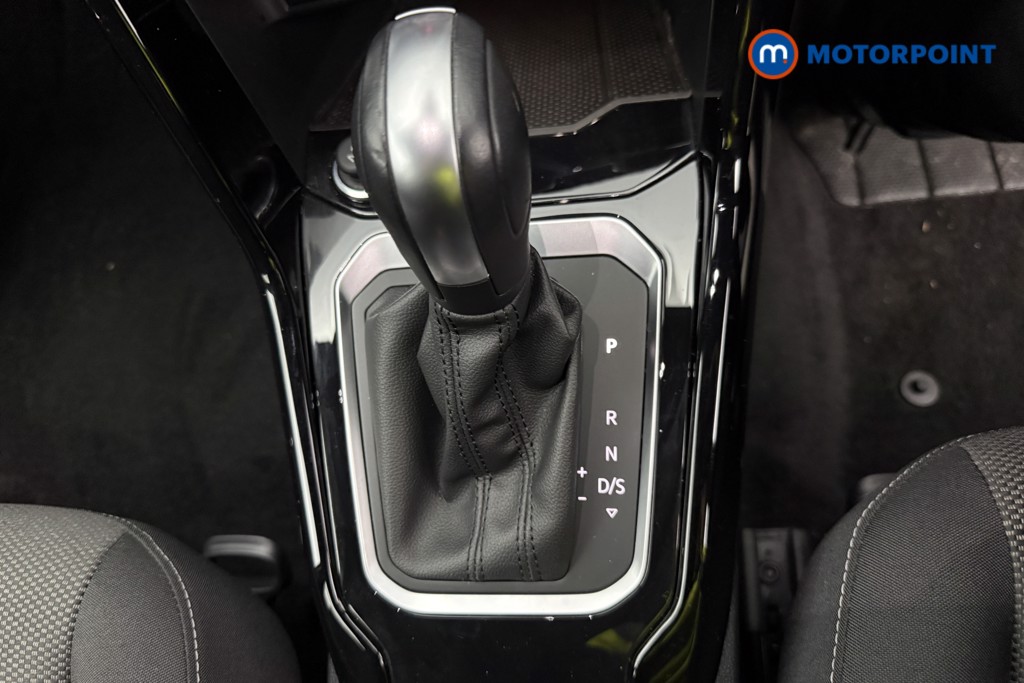 Volkswagen T-Roc Black Edition Automatic Petrol SUV - Stock Number (1602610) - 24th supplementary image