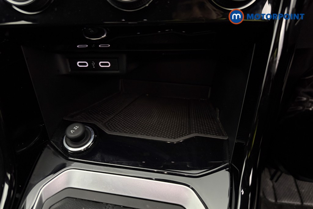 Volkswagen T-Roc Black Edition Automatic Petrol SUV - Stock Number (1602610) - 25th supplementary image