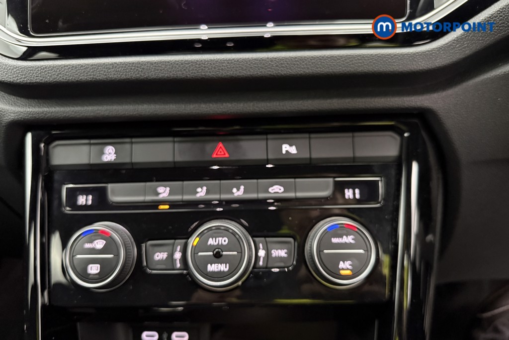 Volkswagen T-Roc Black Edition Automatic Petrol SUV - Stock Number (1602610) - 26th supplementary image