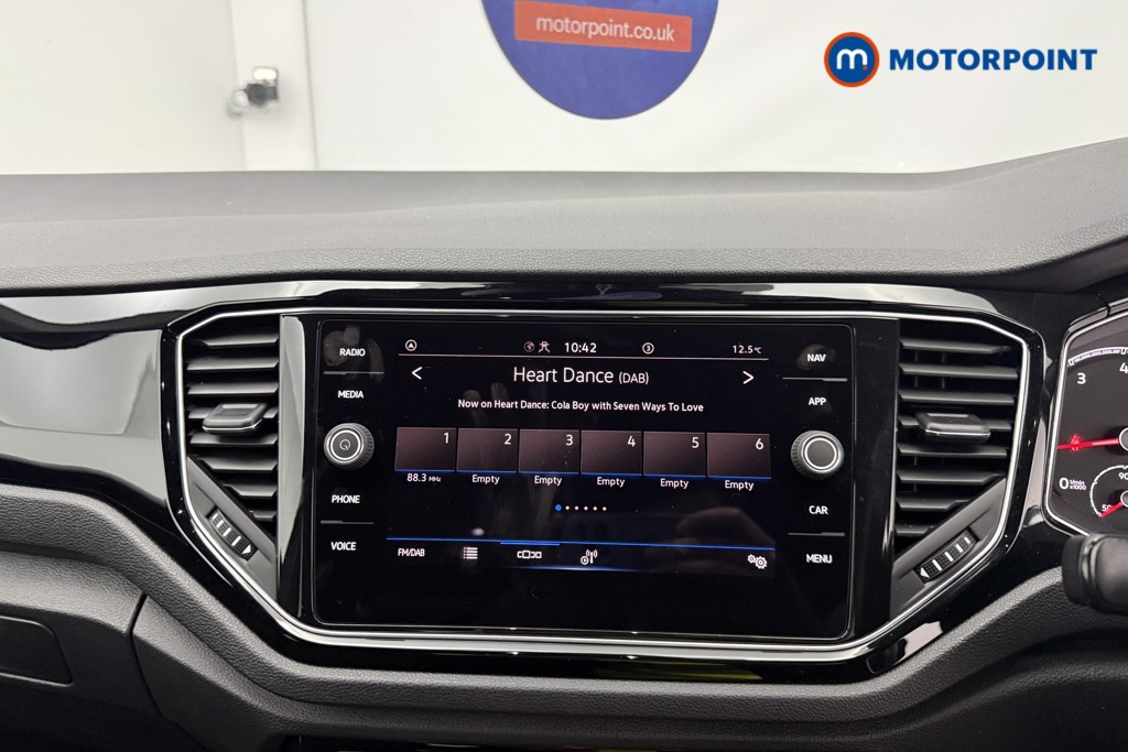 Volkswagen T-Roc Black Edition Automatic Petrol SUV - Stock Number (1602610) - 27th supplementary image