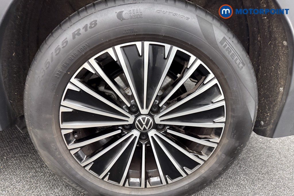 Volkswagen Tiguan Life Automatic Petrol SUV - Stock Number (1602629) - 30th supplementary image