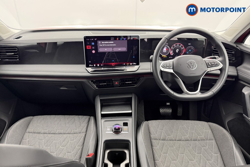 Volkswagen Tiguan Life Automatic Petrol SUV - Stock Number (1602629) - 1st supplementary image