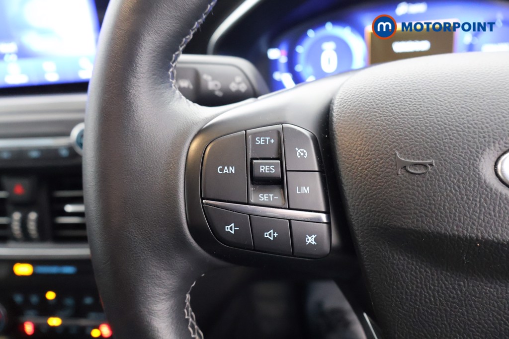 Ford Focus Titanium X Edition Manual Petrol Hatchback - Stock Number (1602746) - 2nd supplementary image