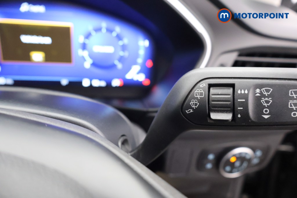 Ford Focus Titanium X Edition Manual Petrol Hatchback - Stock Number (1602746) - 6th supplementary image