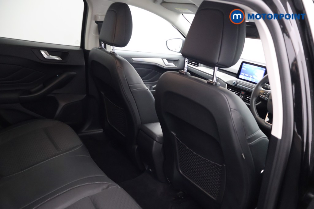 Ford Focus Titanium X Edition Manual Petrol Hatchback - Stock Number (1602746) - 15th supplementary image