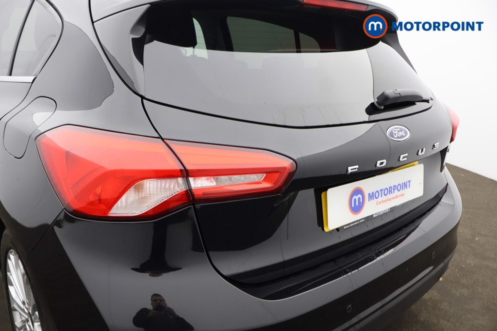 Ford Focus Titanium X Edition Manual Petrol Hatchback - Stock Number (1602746) - 20th supplementary image