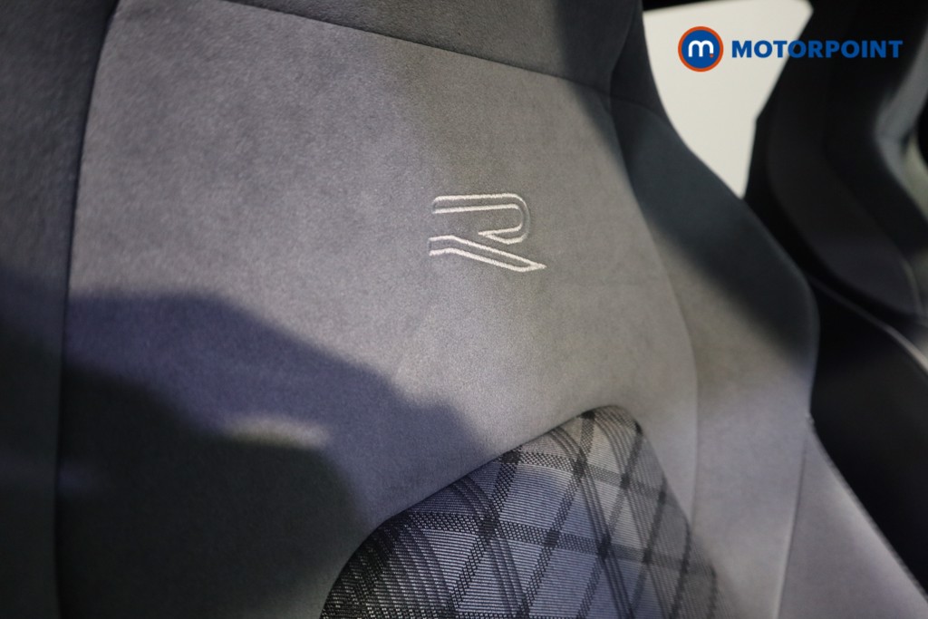 Volkswagen Golf R-Line Manual Petrol Hatchback - Stock Number (1602766) - 15th supplementary image