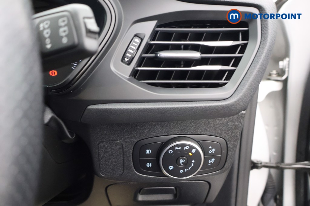 Ford Focus St-Line Manual Petrol Hatchback - Stock Number (1602817) - 7th supplementary image