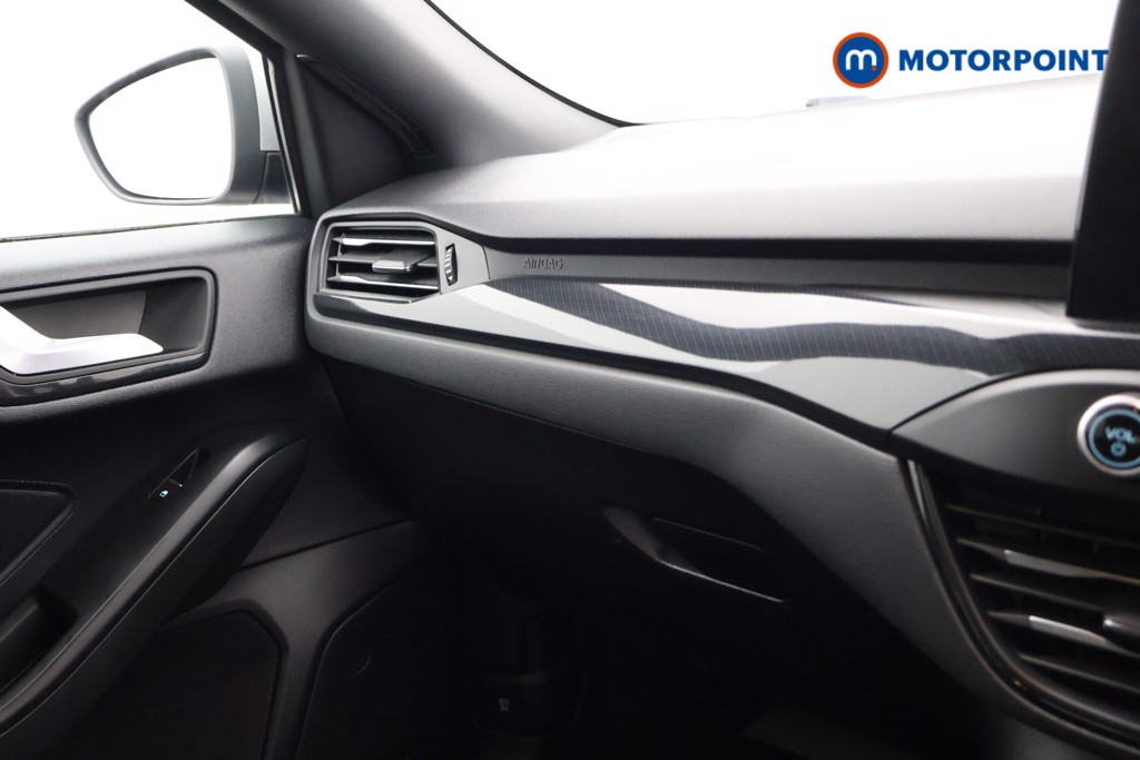 Ford Focus St-Line Manual Petrol Hatchback - Stock Number (1602817) - 12th supplementary image