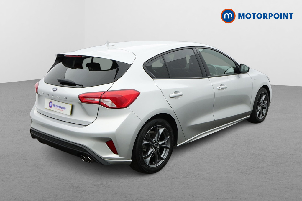 Ford Focus St-Line Manual Petrol Hatchback - Stock Number (1602817) - Drivers side rear corner