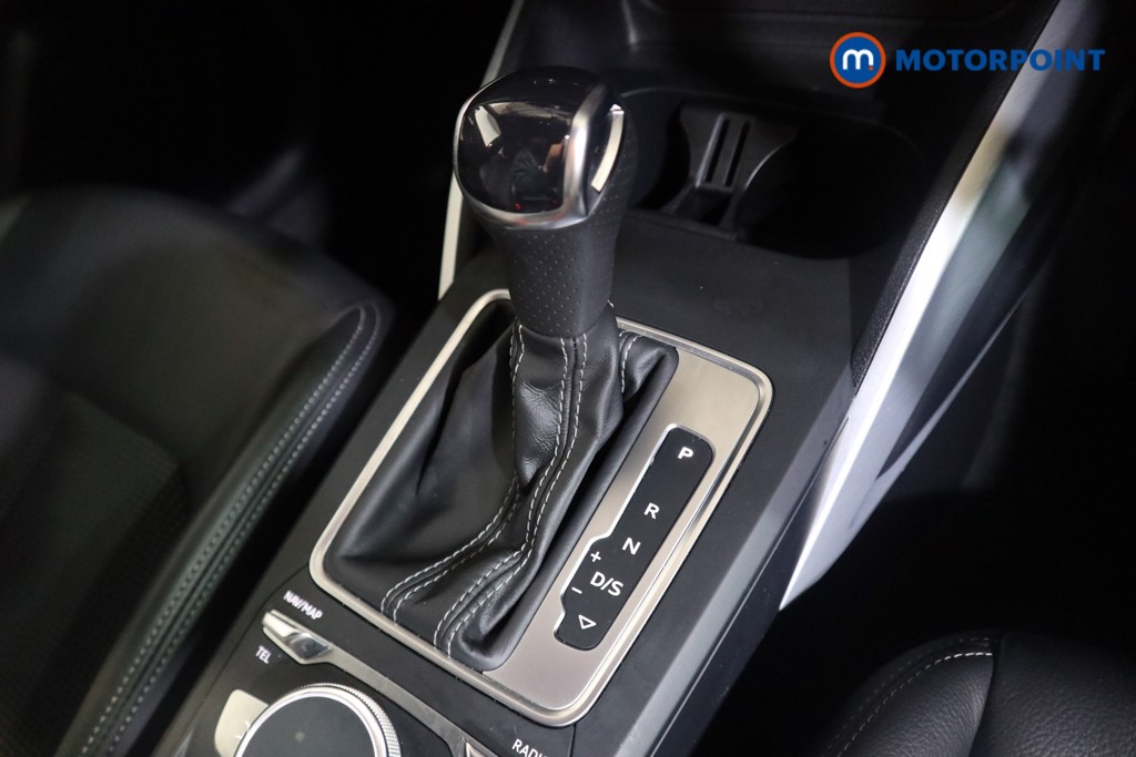 Audi Q2 Black Edition Automatic Petrol SUV - Stock Number (1602832) - 10th supplementary image