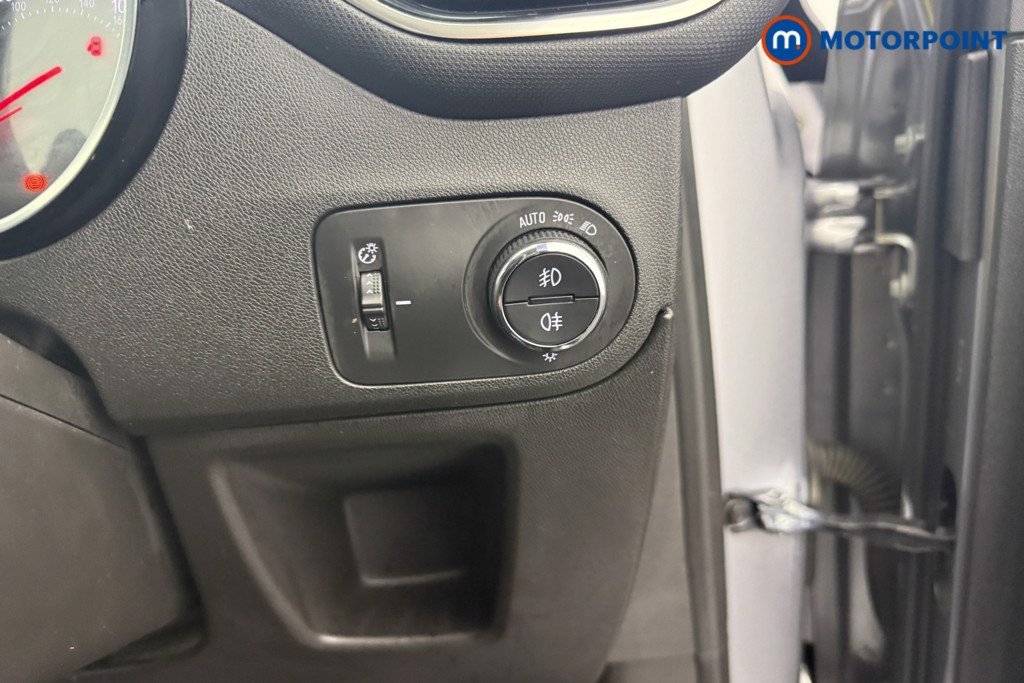 Vauxhall Crossland Ultimate Automatic Petrol SUV - Stock Number (1602877) - 14th supplementary image