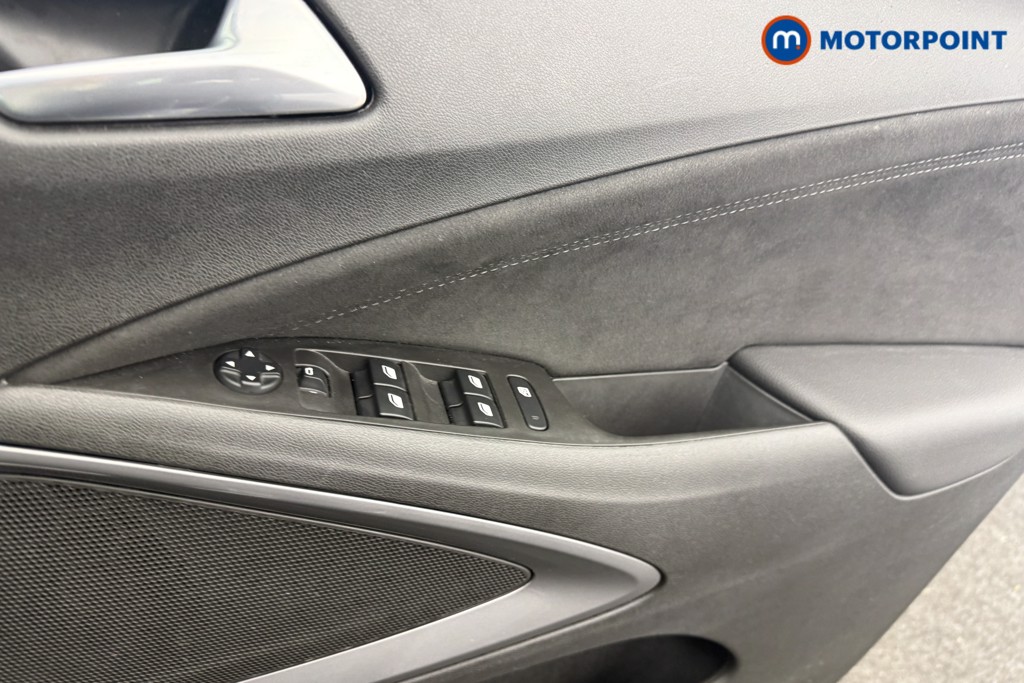 Vauxhall Crossland Ultimate Automatic Petrol SUV - Stock Number (1602877) - 15th supplementary image