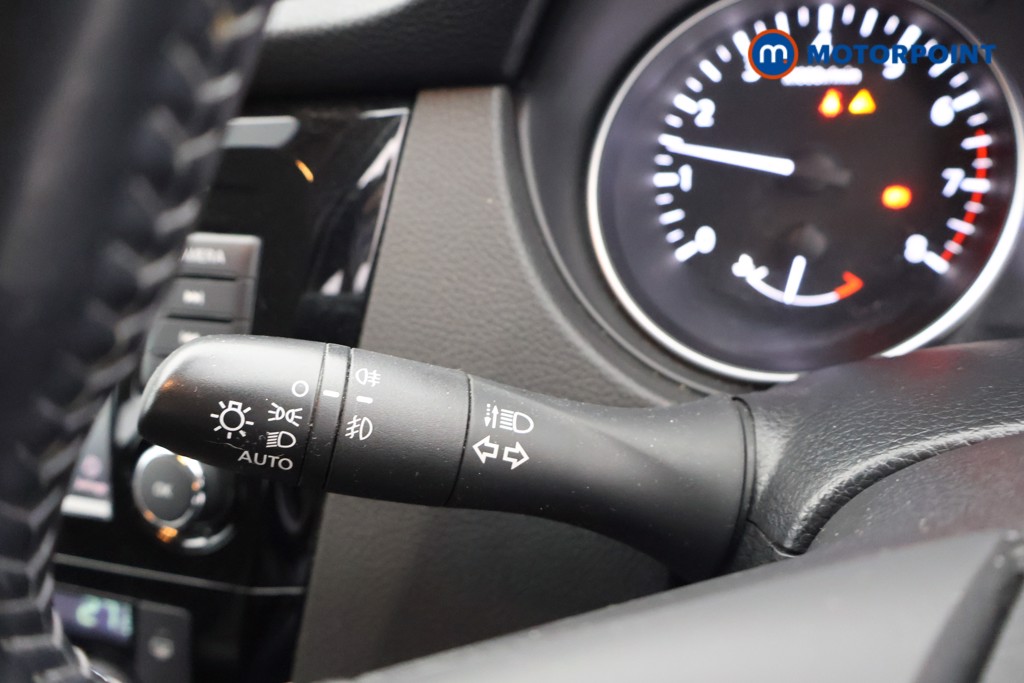 Nissan Qashqai Acenta Premium Manual Petrol SUV - Stock Number (1602889) - 5th supplementary image
