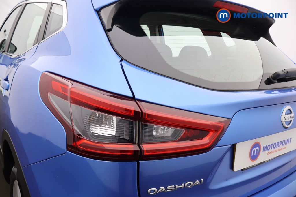 Nissan Qashqai Acenta Premium Manual Petrol SUV - Stock Number (1602889) - 21st supplementary image