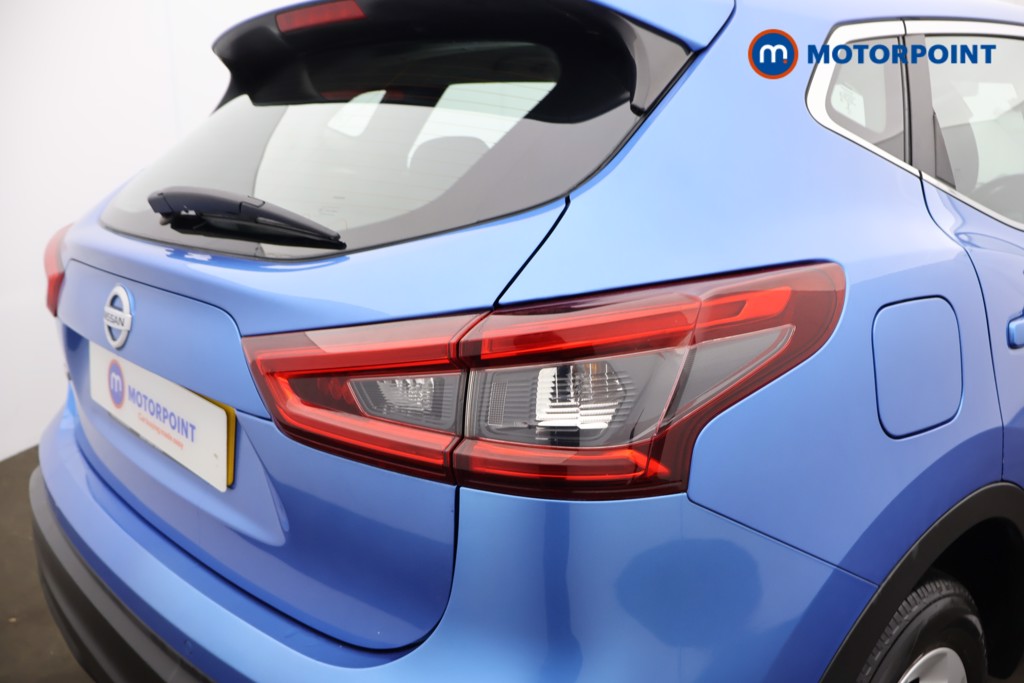 Nissan Qashqai Acenta Premium Manual Petrol SUV - Stock Number (1602889) - 22nd supplementary image