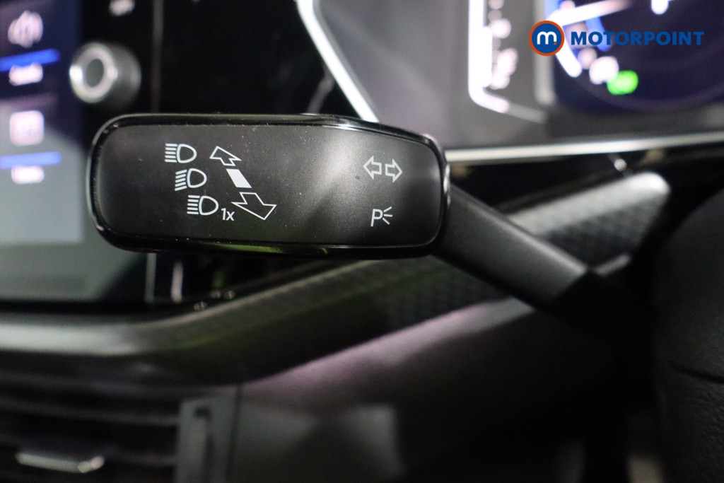 Volkswagen T-Cross R-Line Automatic Petrol SUV - Stock Number (1602906) - 15th supplementary image