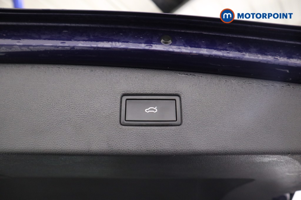 Volkswagen Tiguan Allspace Life Automatic Petrol SUV - Stock Number (1602939) - 21st supplementary image