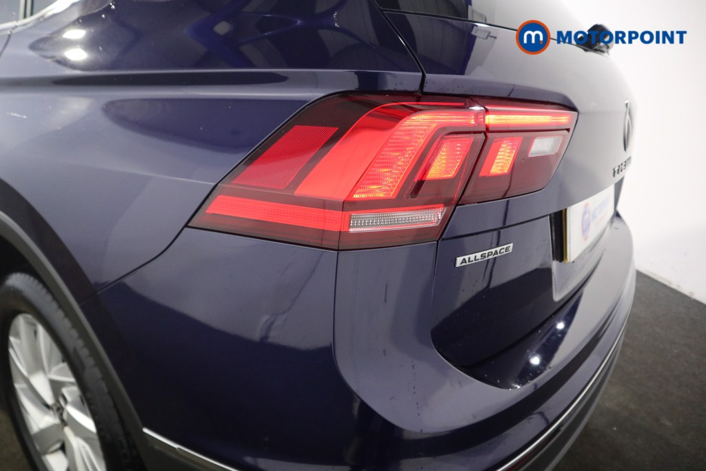 Volkswagen Tiguan Allspace Life Automatic Petrol SUV - Stock Number (1602939) - 28th supplementary image