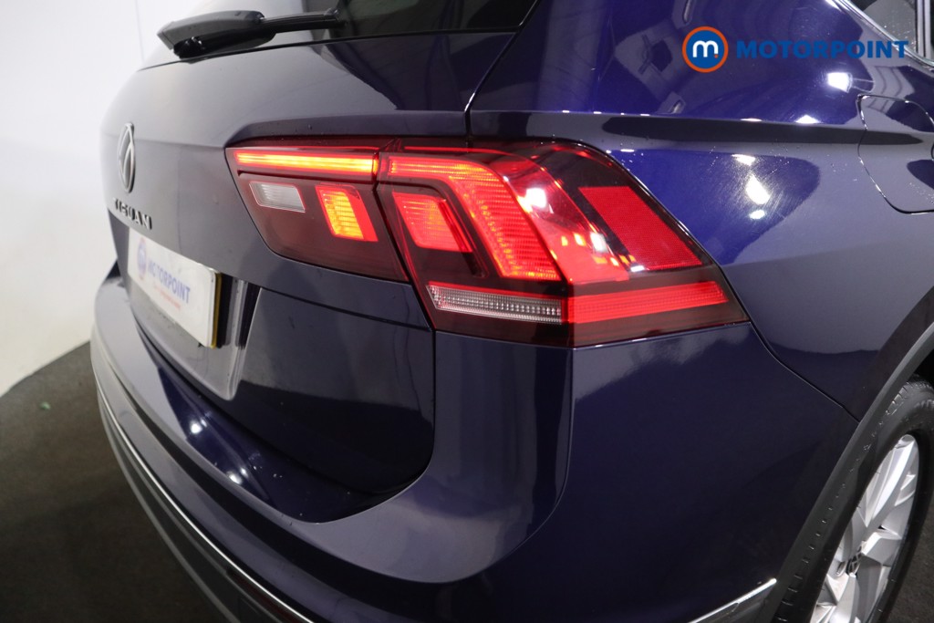Volkswagen Tiguan Allspace Life Automatic Petrol SUV - Stock Number (1602939) - 29th supplementary image