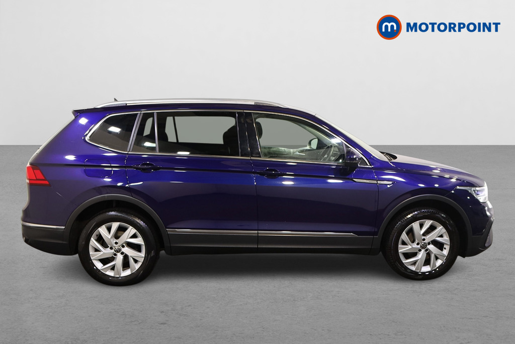 Volkswagen Tiguan Allspace Life Automatic Petrol SUV - Stock Number (1602939) - Drivers side