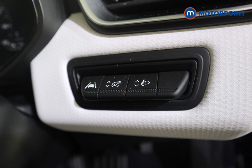 Renault Clio Techno Manual Petrol Hatchback - Stock Number (1602960) - 11th supplementary image