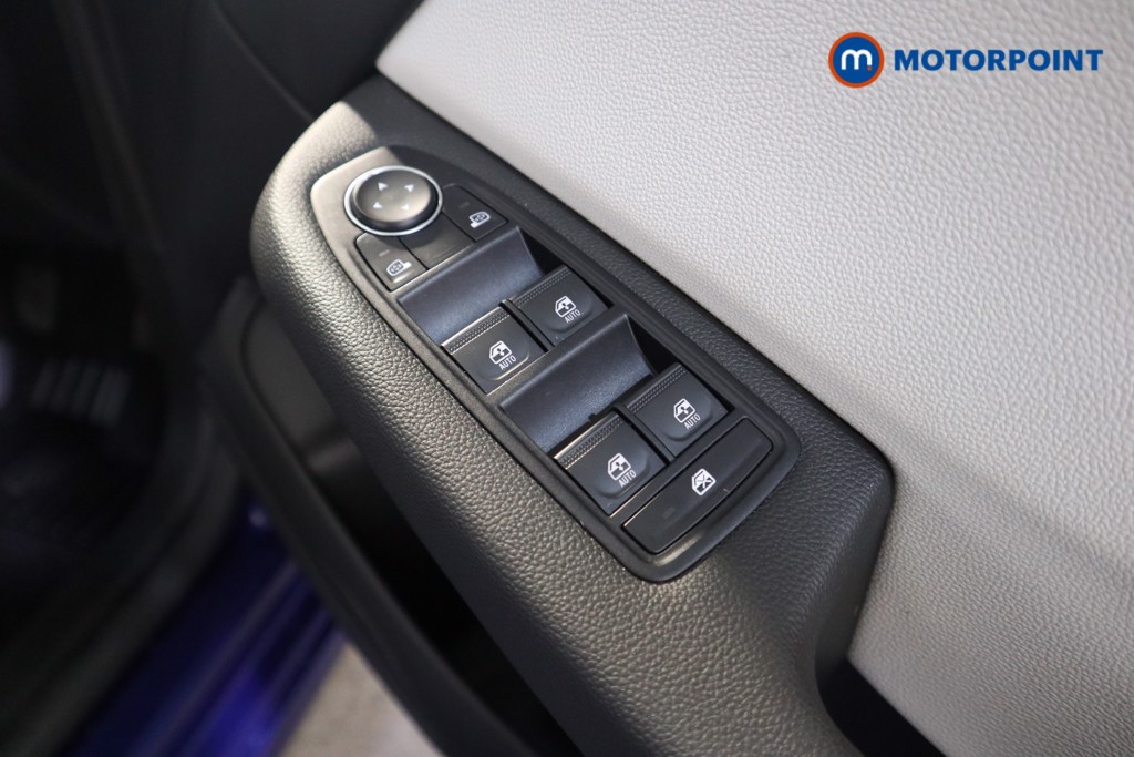 Renault Clio Techno Manual Petrol Hatchback - Stock Number (1602960) - 12th supplementary image