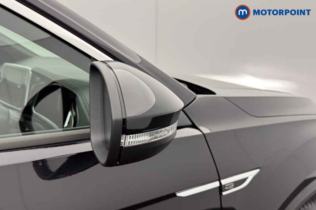 Volkswagen T-Roc R-Line Manual Petrol SUV - Stock Number (1602999) - 20th supplementary image