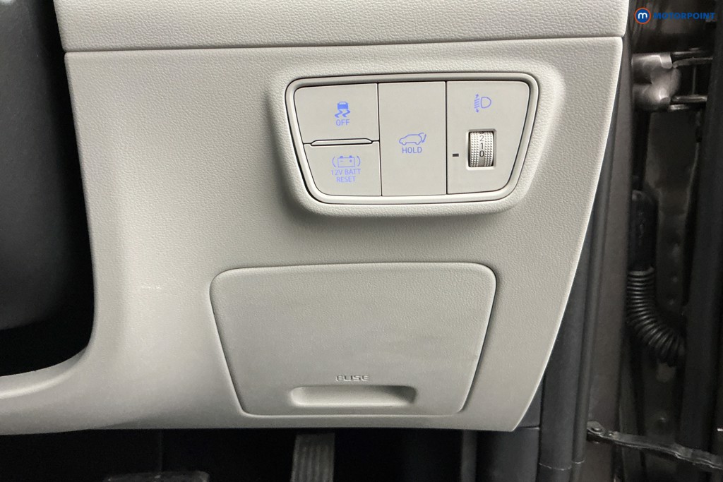 Hyundai Tucson Ultimate Automatic Petrol-Electric Hybrid SUV - Stock Number (1603024) - 23rd supplementary image