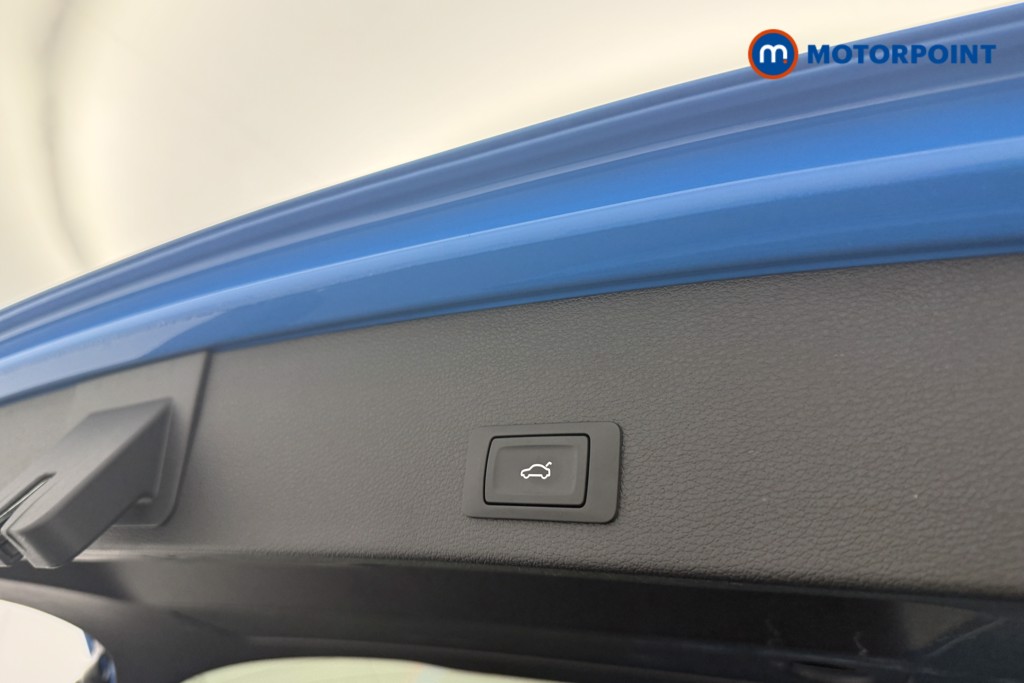 Audi Q2 Black Edition Automatic Petrol SUV - Stock Number (1603116) - 6th supplementary image