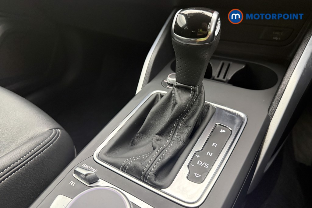 Audi Q2 Black Edition Automatic Petrol SUV - Stock Number (1603116) - 16th supplementary image