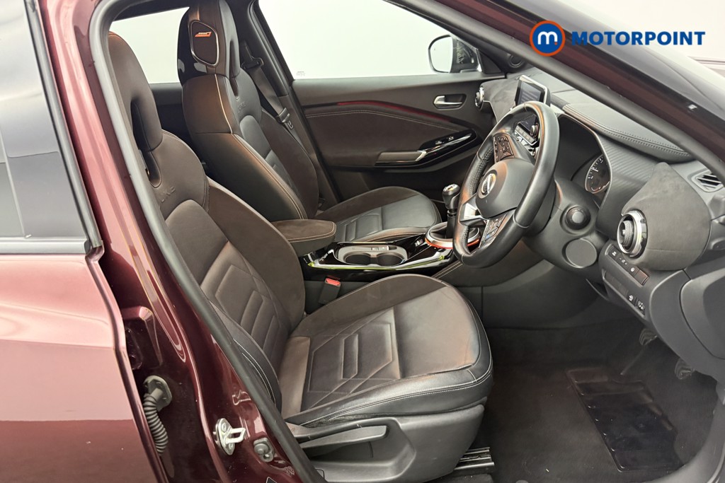 Nissan Juke Tekna-Plus Manual Petrol SUV - Stock Number (1603216) - 18th supplementary image