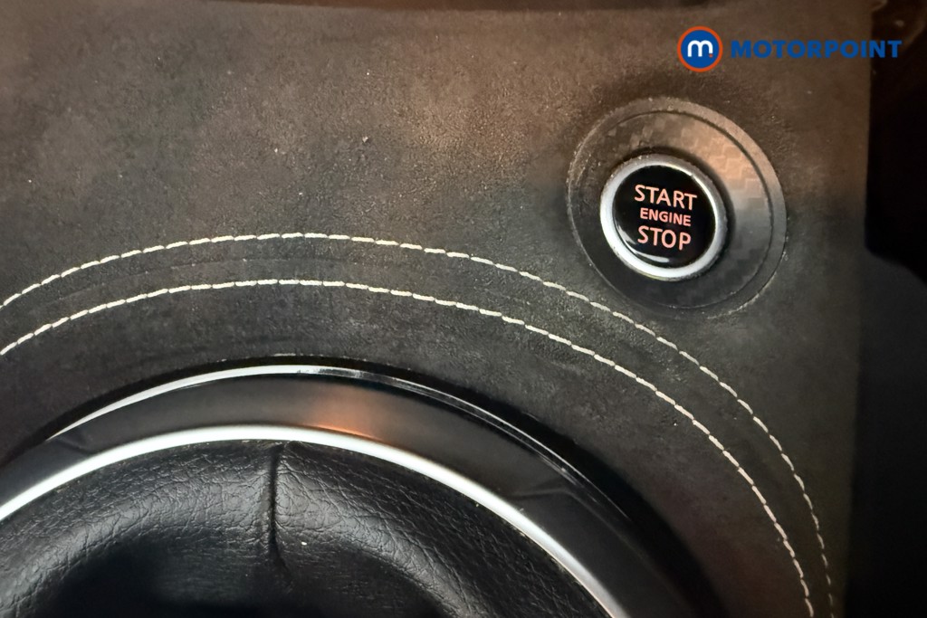 Nissan Juke Tekna-Plus Manual Petrol SUV - Stock Number (1603216) - 24th supplementary image