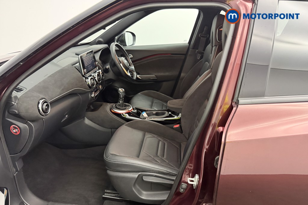 Nissan Juke Tekna-Plus Manual Petrol SUV - Stock Number (1603216) - 1st supplementary image