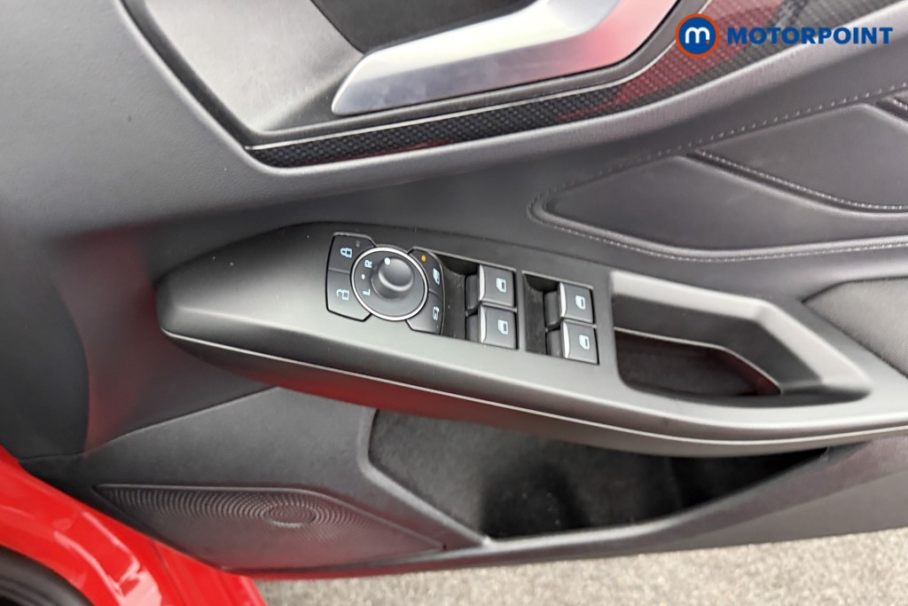 Ford Focus St-Line Automatic Petrol Estate - Stock Number (1603443) - 14th supplementary image