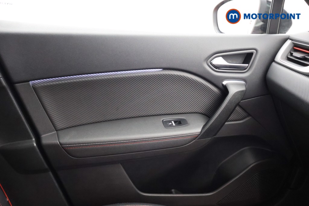 Renault Captur R.S. Line Automatic Petrol SUV - Stock Number (1603568) - 11th supplementary image