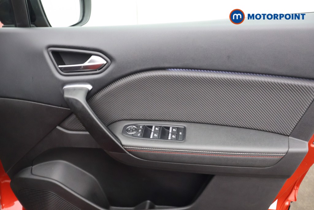 Renault Captur R.S. Line Automatic Petrol SUV - Stock Number (1603568) - 12th supplementary image