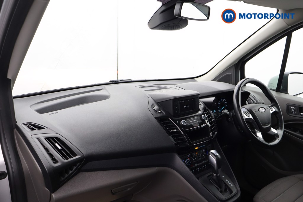 Ford Tourneo Connect Titanium Automatic Diesel People Carrier - Stock Number (1603607) - 15th supplementary image