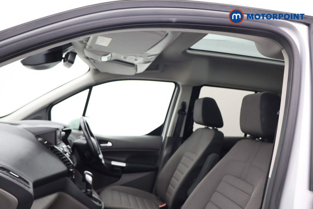 Ford Tourneo Connect Titanium Automatic Diesel People Carrier - Stock Number (1603607) - 17th supplementary image