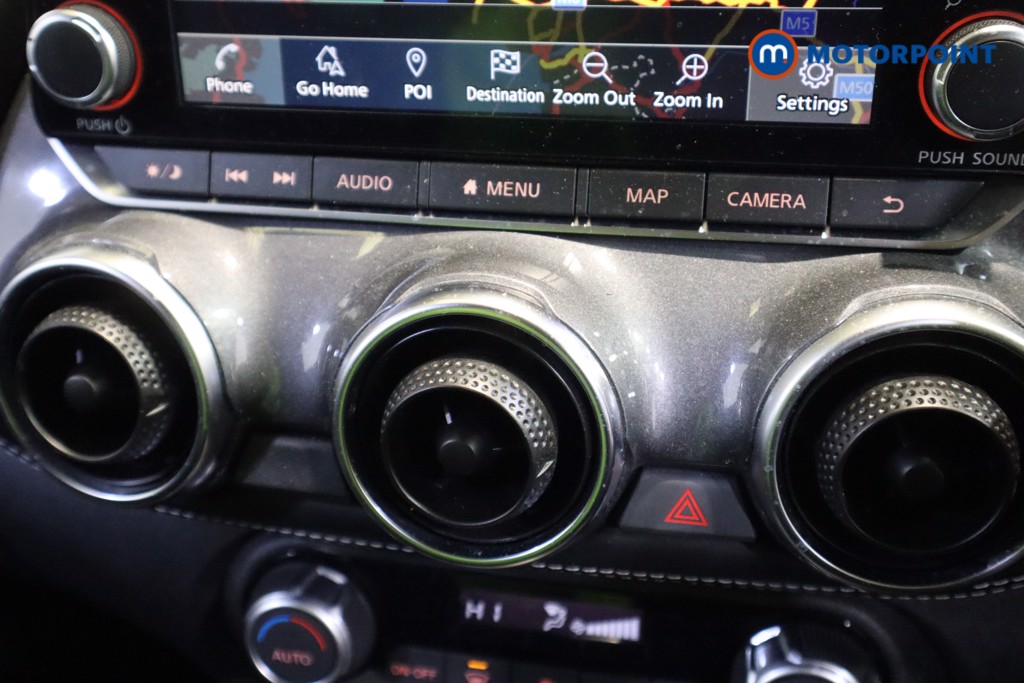 Nissan Juke N-Connecta Automatic Petrol SUV - Stock Number (1603679) - 3rd supplementary image